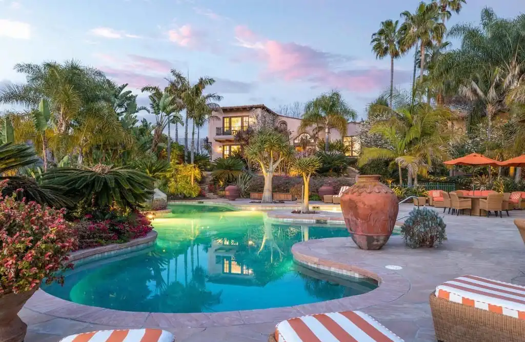 5992 Calle Camposeco — An Extraordinary 28.88 Million Estate Showcasing Ultimate Luxury Living 11