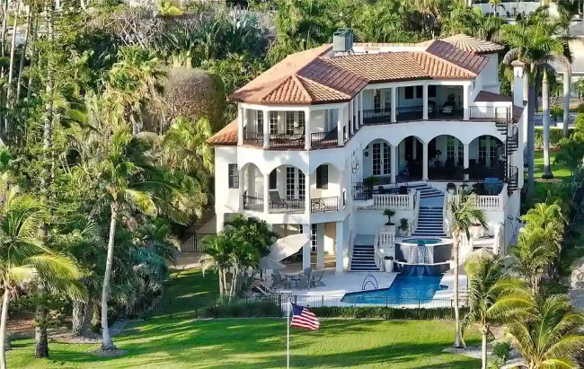 Exquisite $12 Million Gulf-Front Estate in Longboat Key Offers Unparalleled Coastal Luxury Living