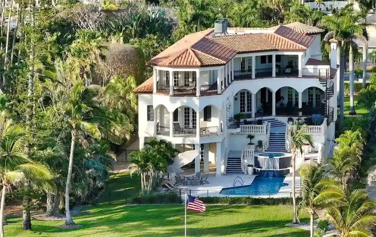 Exquisite $12 Million Gulf-Front Estate in Longboat Key Offers Unparalleled Coastal Luxury Living