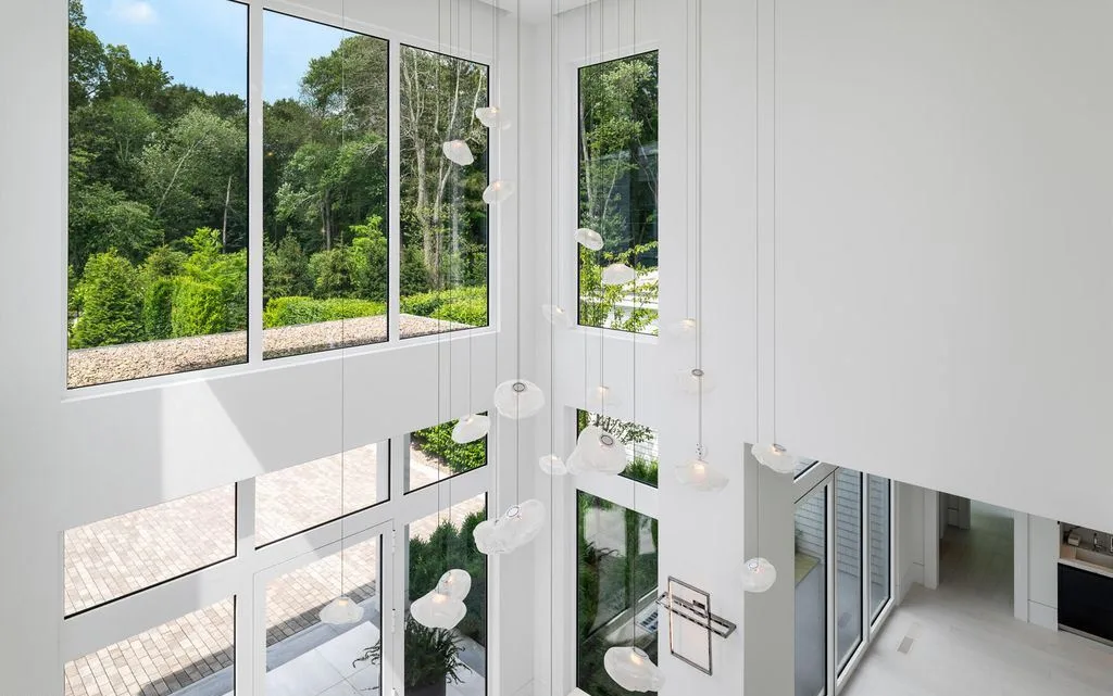 8 Fox Run Ln Exquisite Contemporary Estate by SBP Homes in Connecticut Lists for 22 Million 11