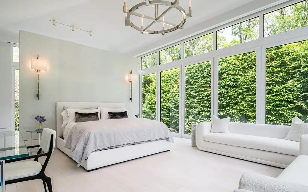 8 Fox Run Ln Exquisite Contemporary Estate by SBP Homes in Connecticut Lists for 22 Million 16