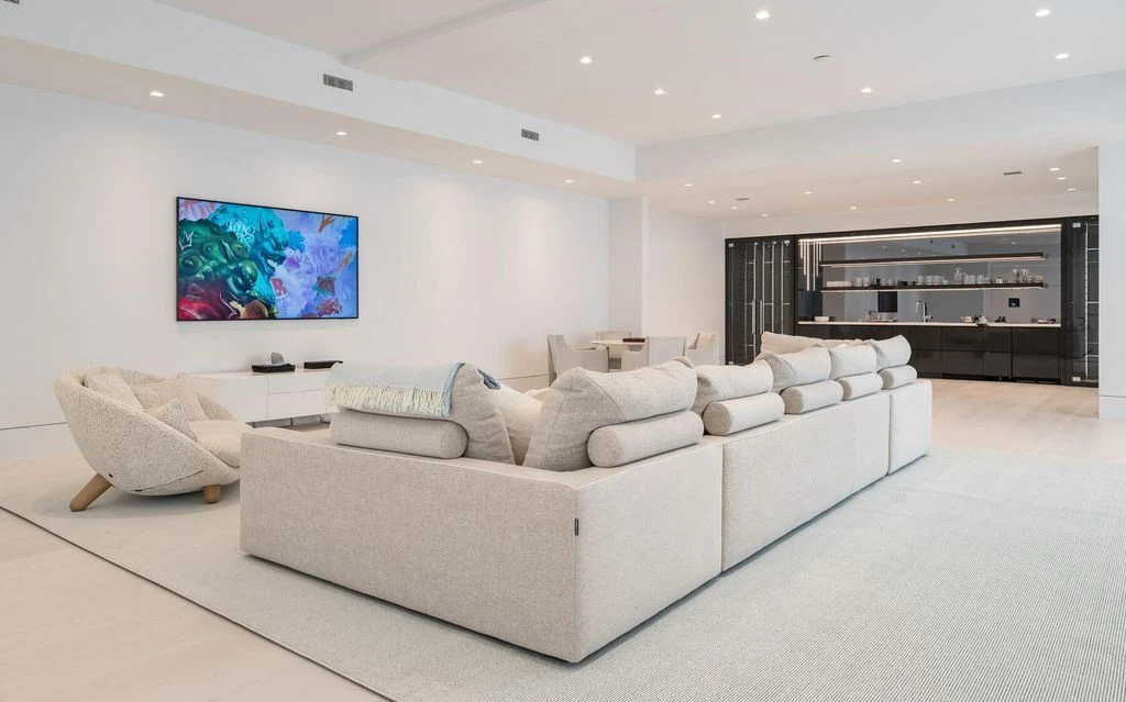 8 Fox Run Ln Exquisite Contemporary Estate by SBP Homes in Connecticut Lists for 22 Million 23