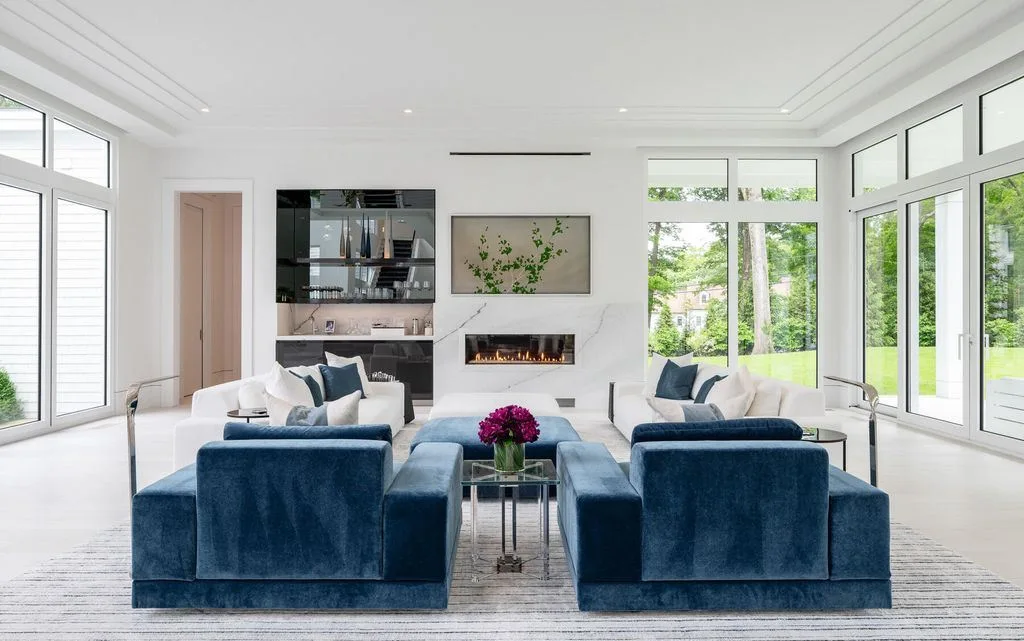 8 Fox Run Ln Exquisite Contemporary Estate by SBP Homes in Connecticut Lists for 22 Million 9