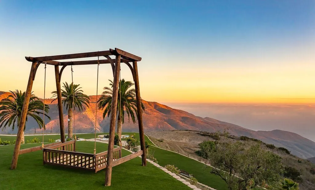 Breathtaking 31 Acre Malibu Estate at 10502 Yellow Hill Rd Showcases Unrivaled Oceanfront Elegance for 52 Million 7