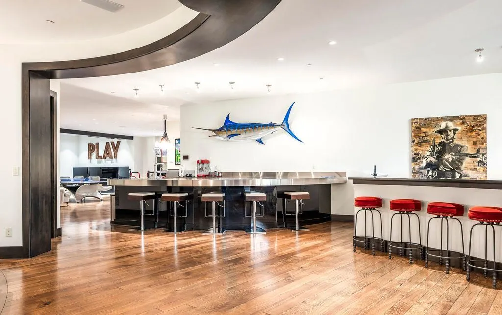 Breathtaking Fantasy Estate at 5618 E South Fork Rd Captures ‘Lord of the Rings Magic Listed for 43 Million in Ut 23