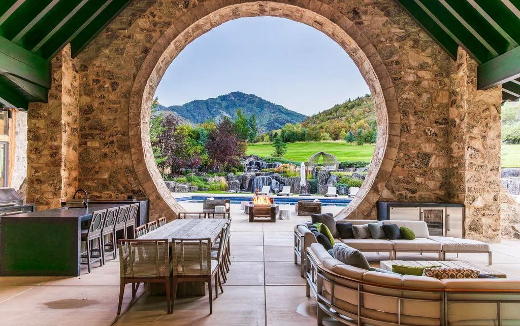 Breathtaking Fantasy Estate at 5618 E South Fork Rd Captures ‘Lord of the Rings Magic Listed for 43 Million in Ut 26