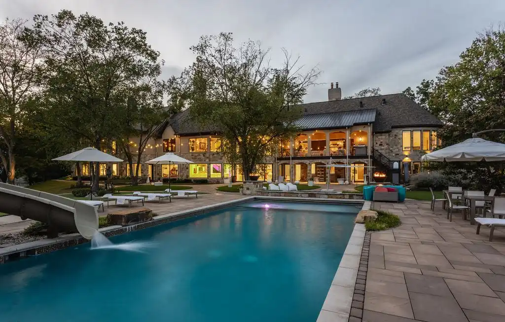 Discover the Exquisite 10606 Brooks School Rd Indianas Iconic Waterfront Estate Asking 11.95 Million 29