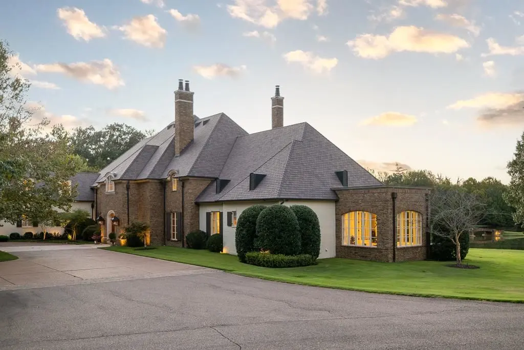 Discover the Exquisite 45 Pisgah N a Magnificent Traditional Tennessee Estate Offering the Ultimate in Peaceful Living 3