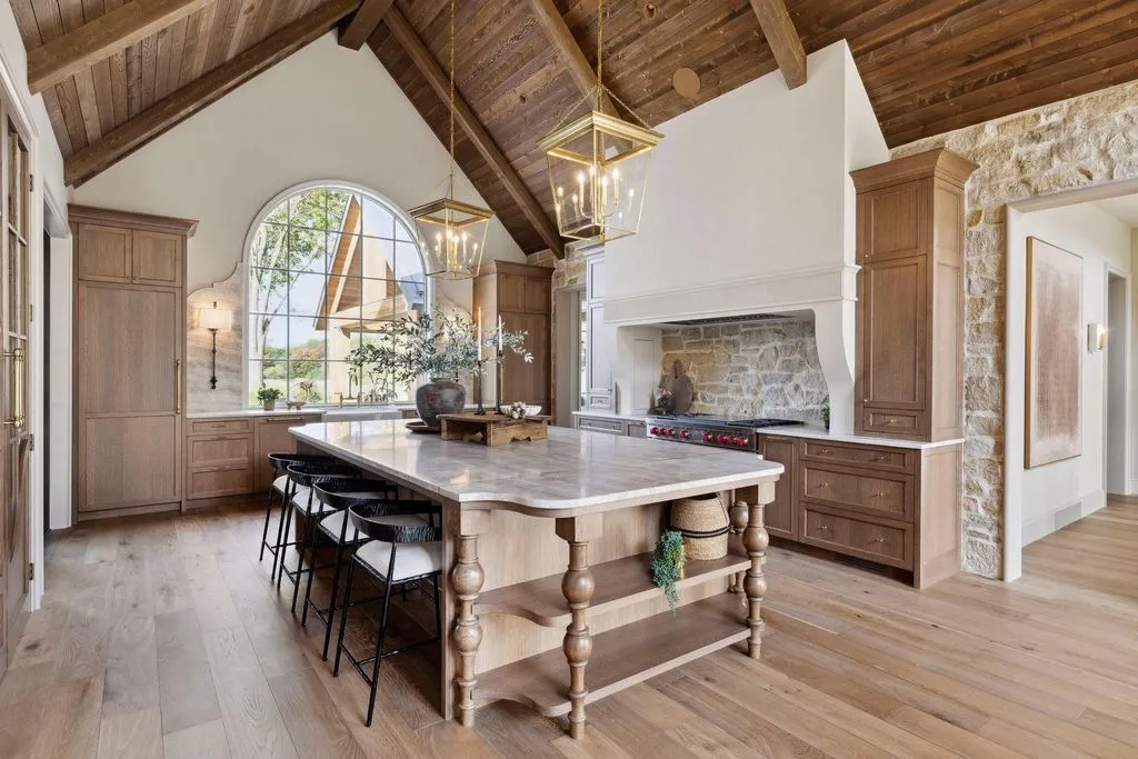 Exquisite Estate at 2295 Tamarack Dr Showcases Architectural Brilliance by James Co. Homes and Alexander Design Group 10