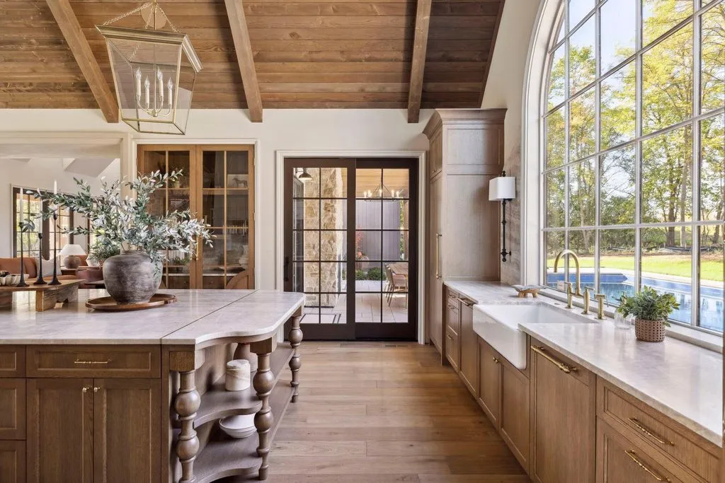 Exquisite Estate at 2295 Tamarack Dr Showcases Architectural Brilliance by James Co. Homes and Alexander Design Group 11