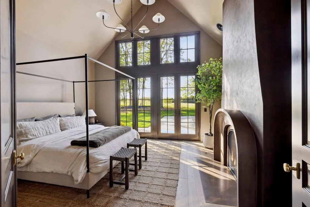 Exquisite Estate at 2295 Tamarack Dr Showcases Architectural Brilliance by James Co. Homes and Alexander Design Group 13