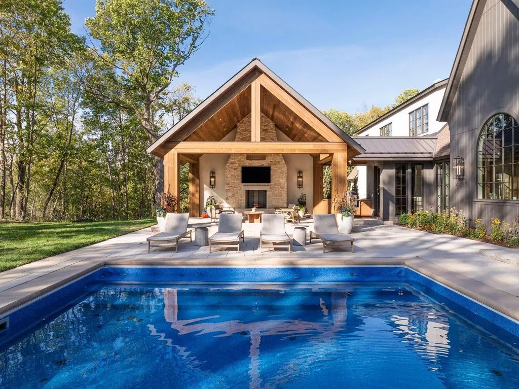 Exquisite Estate at 2295 Tamarack Dr Showcases Architectural Brilliance by James Co. Homes and Alexander Design Group 16