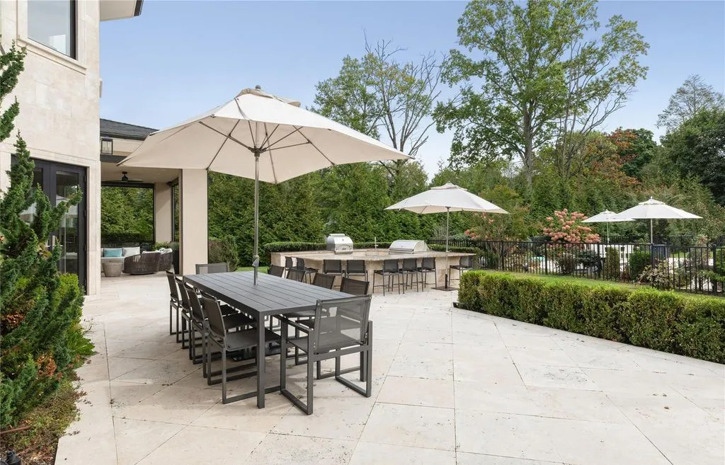 Exquisite Modern Masterpiece at 53 Simonson Road Elevates New York Luxury Living Priced at 12.8 Million 21