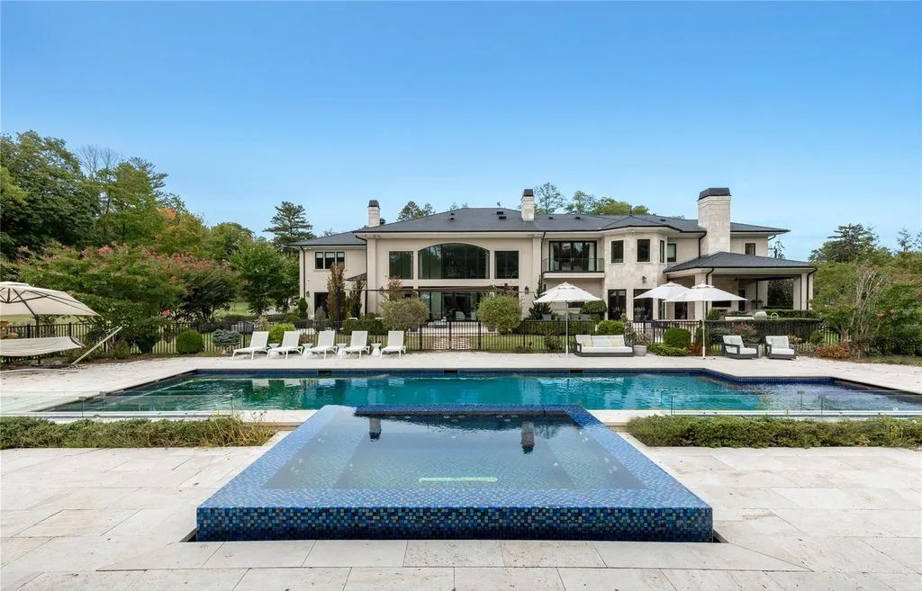 Exquisite Modern Masterpiece at 53 Simonson Road Elevates New York Luxury Living Priced at 12.8 Million 3