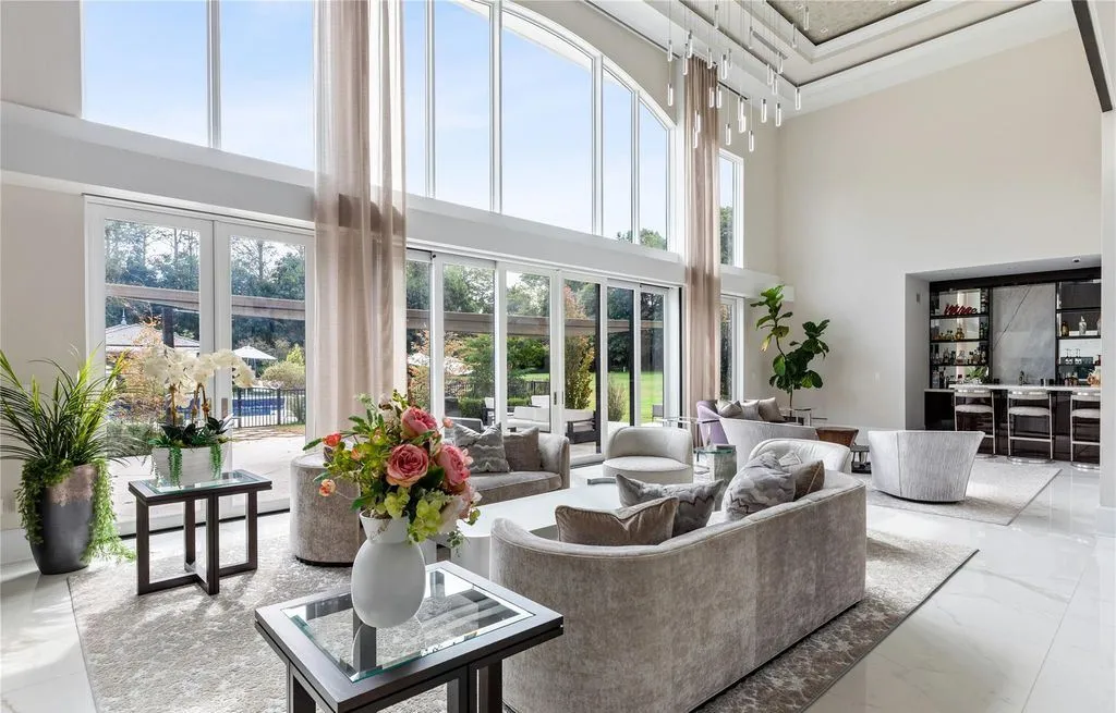 Exquisite Modern Masterpiece at 53 Simonson Road Elevates New York Luxury Living Priced at 12.8 Million 8