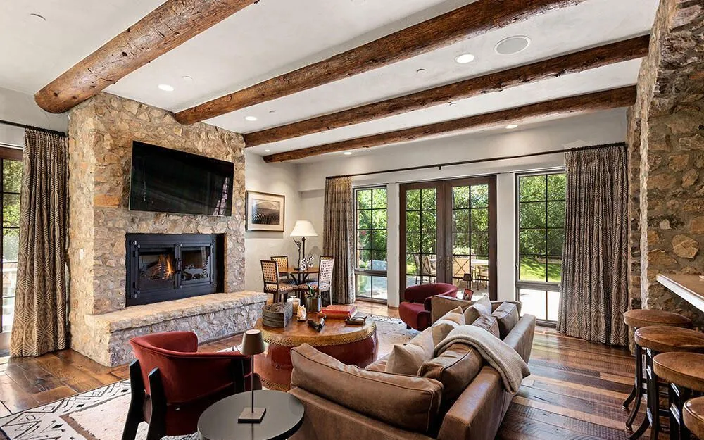 Exquisite Robert Trown Home at 120 Running Mare Rd Showcases Classic Colorado Luxury for 33.75 Million 10