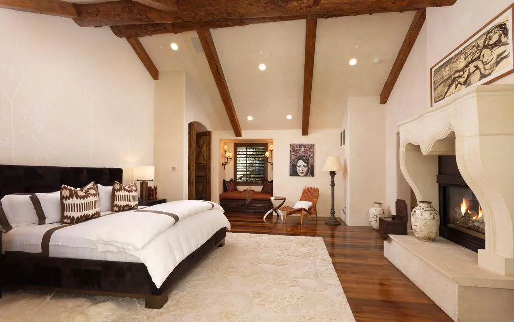 Exquisite Robert Trown Home at 120 Running Mare Rd Showcases Classic Colorado Luxury for 33.75 Million 13