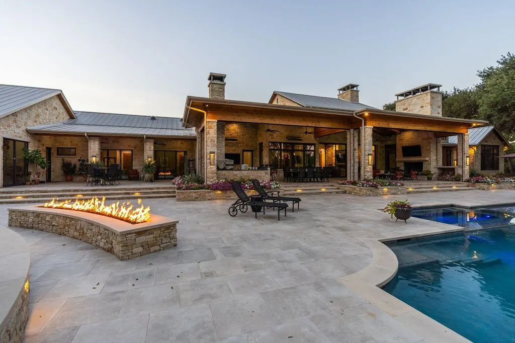 Inside 3401 Pueblo Viejo Ln A Breathtaking Texas Estate Asking 14.8 Million 10