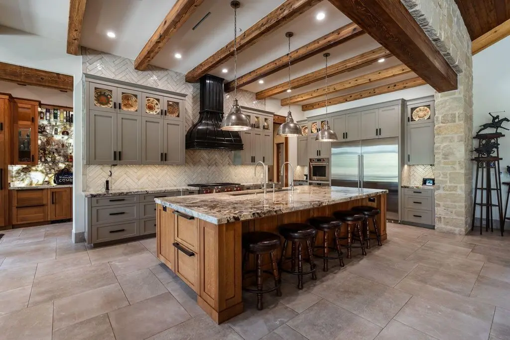 Inside 3401 Pueblo Viejo Ln A Breathtaking Texas Estate Asking 14.8 Million 14
