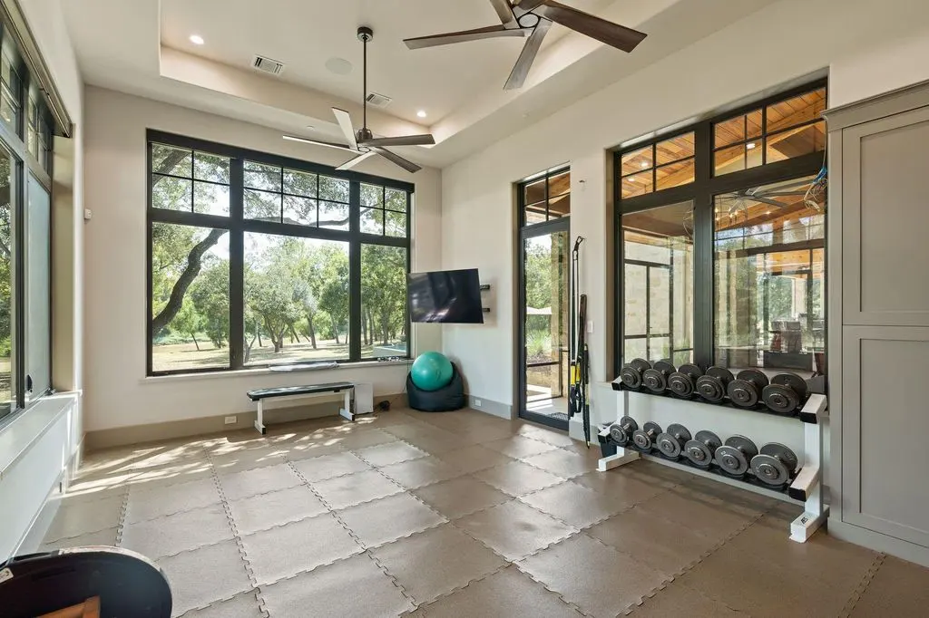 Inside 3401 Pueblo Viejo Ln A Breathtaking Texas Estate Asking 14.8 Million 18