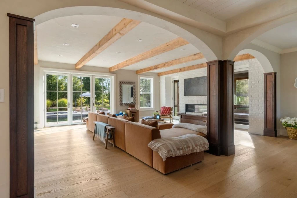 Inside 8 Austin Farm Dr An Exquisite 10.195 Million Massachusetts Estate of Coastal Charm and Contemporary Luxury 12