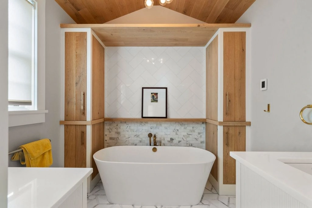 Inside 8 Austin Farm Dr An Exquisite 10.195 Million Massachusetts Estate of Coastal Charm and Contemporary Luxury 16