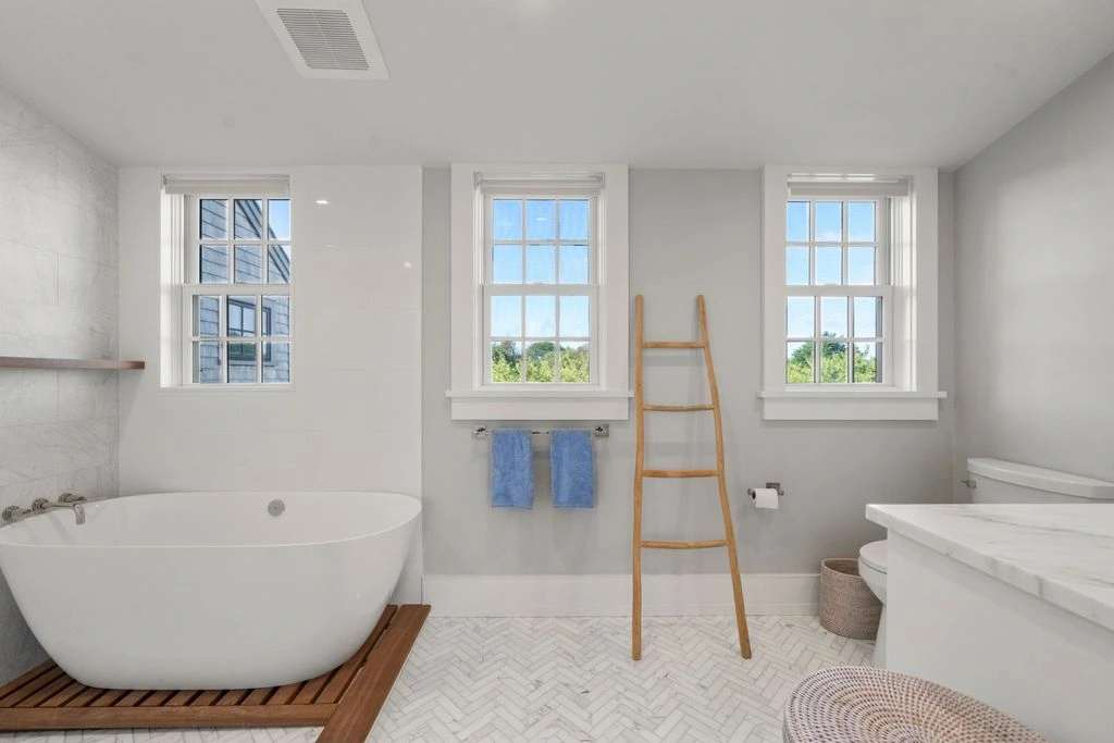 Inside 8 Austin Farm Dr An Exquisite 10.195 Million Massachusetts Estate of Coastal Charm and Contemporary Luxury 21