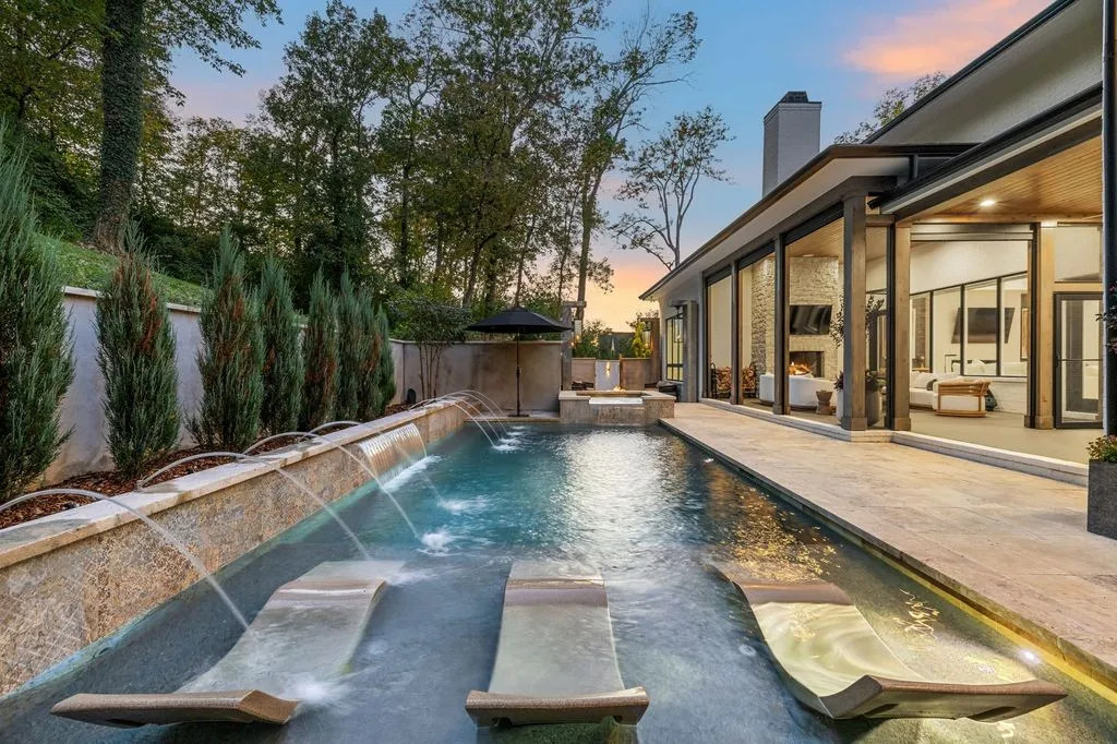 Magnificent Tennessee Estate at 1323 Harding Pl Merges Design Sophistication and Advanced Technology for 5.5 Million 3
