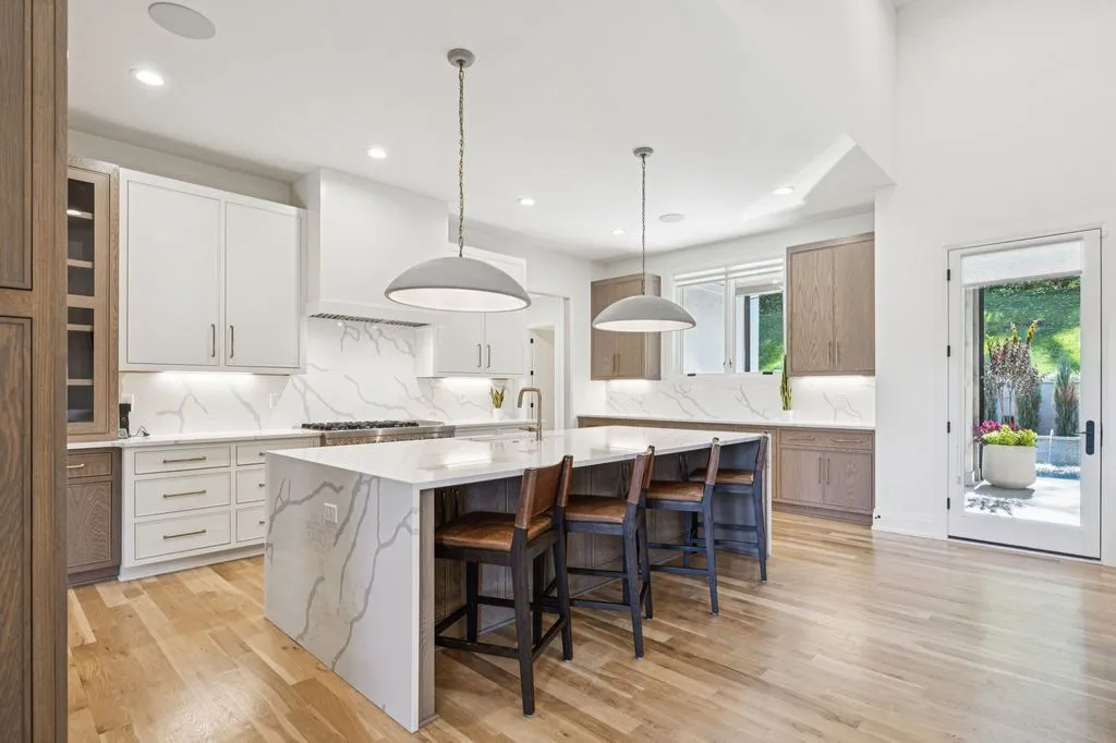 Magnificent Tennessee Estate at 1323 Harding Pl Merges Design Sophistication and Advanced Technology for 5.5 Million 8