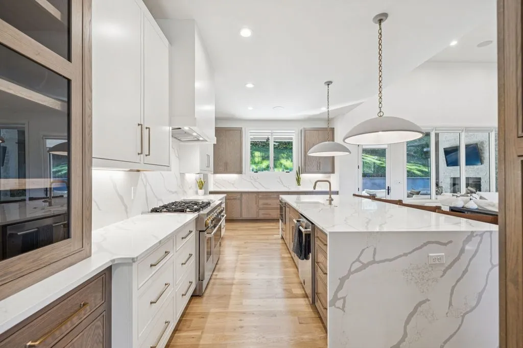 Magnificent Tennessee Estate at 1323 Harding Pl Merges Design Sophistication and Advanced Technology for 5.5 Million 9