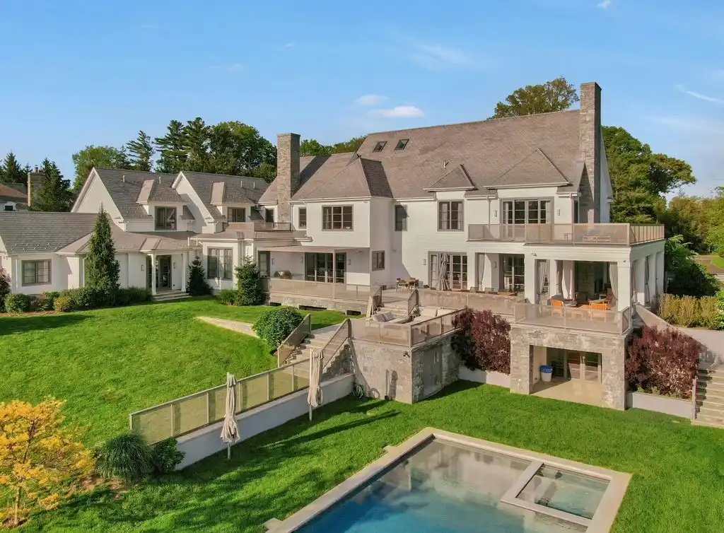 Remarkable Modern Haven at 30 Meadowcroft Lane by William D. Earls Asks 15.945 Million 13