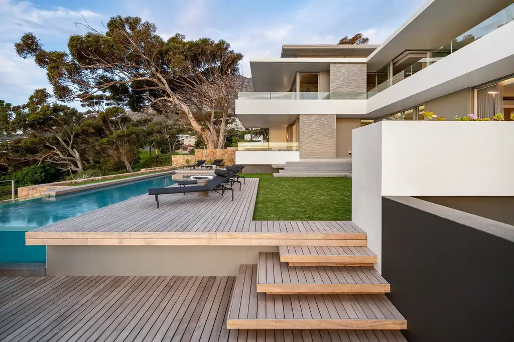 S 1 House by GSQUARED Architects Redefines Modern Coastal Living in Cape Town with Sculptural Minimalism