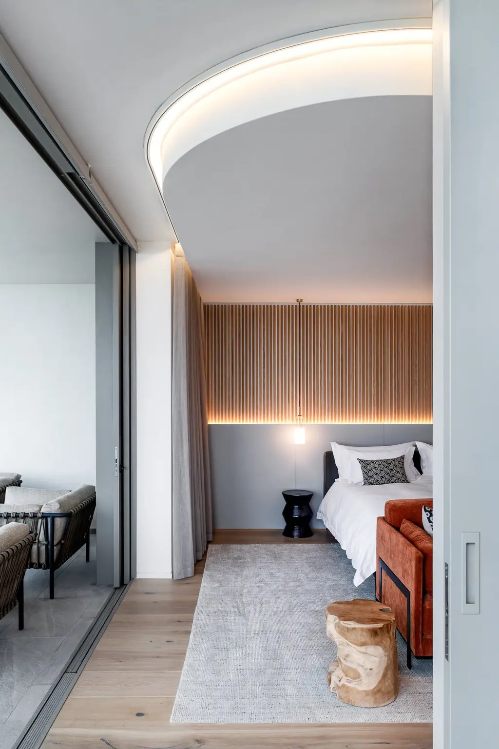 S 1 House by GSQUARED Architects Redefines Modern Coastal Living in Cape Town with Sculptural Minimalism