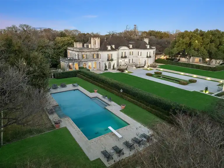 crespi-estate-dallas-exterior-pool-most-expensive-home-in-texas