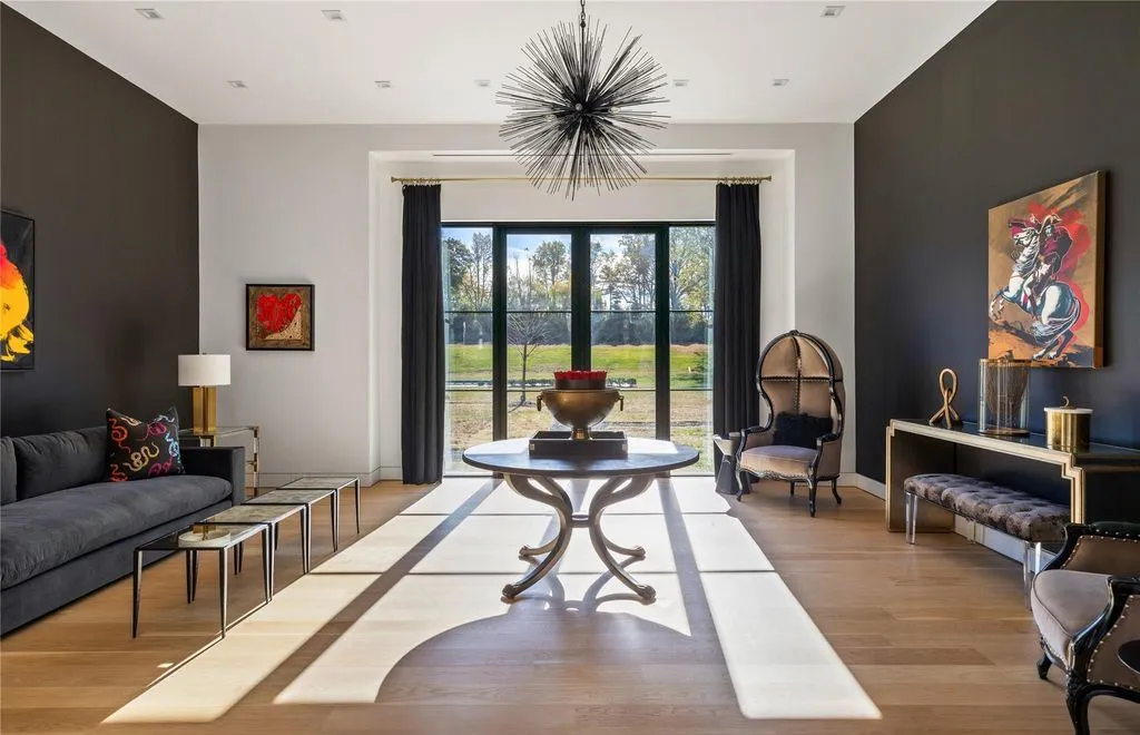 0 Lattingtown Road Stunning New York Home Offering Traditional Comfort with a Modern Edge 13