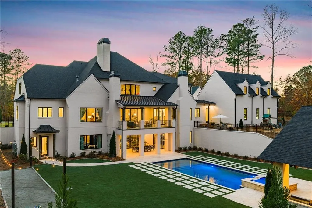 Georgia’s Remarkable Resort-Style Estate Where Timeless Design Meets Modern Luxury for $4.95 Million 27 1002 Overlook Ter LOT 0 A Spectacular Georgia Estate Where Timeless Design and Modern Luxury Converge 20