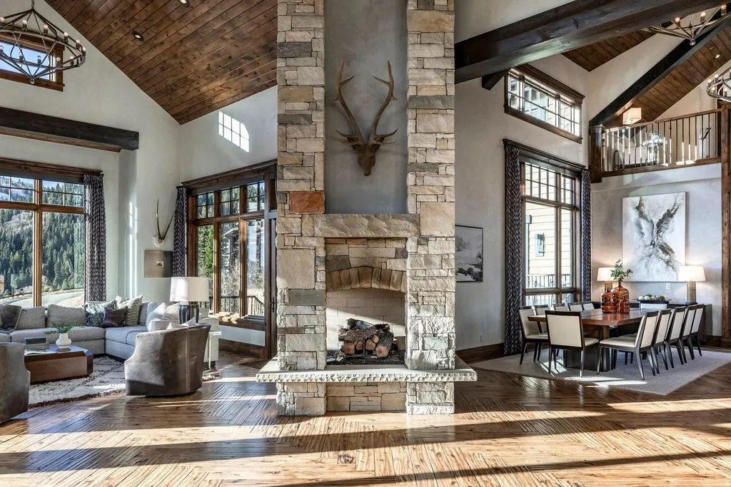 Park City Luxury Redefined: A $13.95 Million Masterpiece of Elevated Mountain Living 12 10139 Summit View Dr Showcases Unparalleled 13.95 Million Mountain Luxury in Park City 8