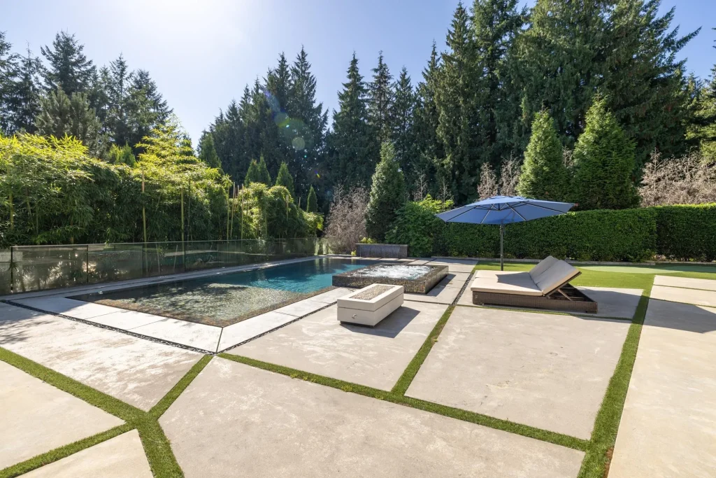A West Vancouver Masterpiece with Sweeping City & Ocean Views Lists for C$16.8 Million 28 1050 King Georges Way Exquisite West Vancouver Estate with Sweeping City Ocean Views Asking C16.8 Million 24