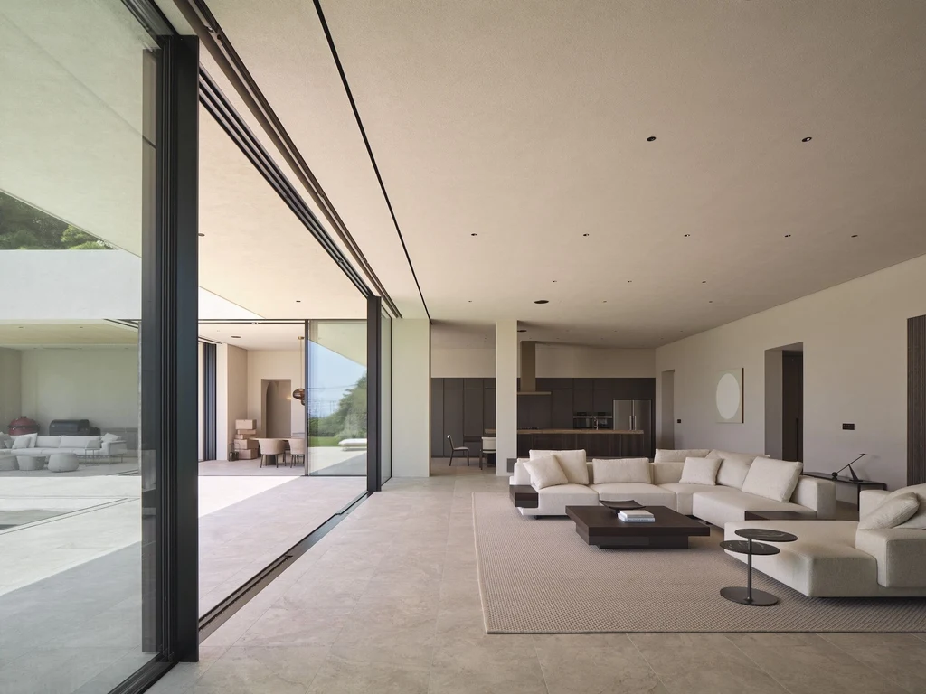 10M House by CUBO Design Architect Embraces Tranquility Between Ocean, Orchard, and Bamboo Forest 11 10M House by CUBO Design Architect Embraces Tranquility Between Ocean, Orchard, and Bamboo Forest