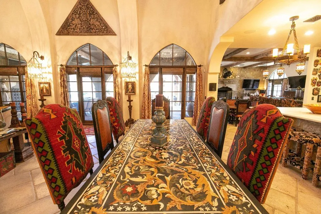 113 La Posada Spectacular Texas Waterfront Estate Redefining Artistic Luxury and Architectural Excellence at 9.895 Million 8