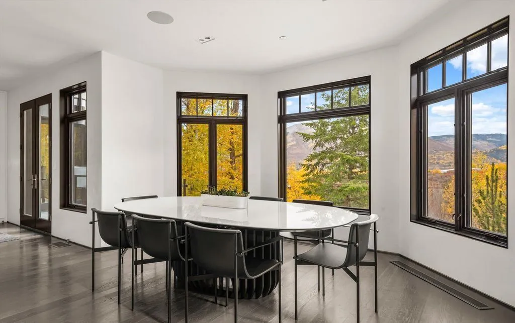 1162 Tiehack Rd Extraordinary Colorado Estate Showcasing Sophistication and Modern Comfort 10