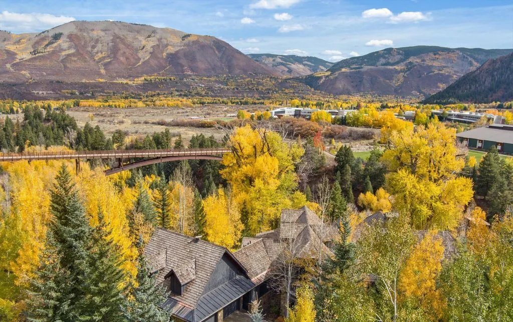 1162 Tiehack Rd Extraordinary Colorado Estate Showcasing Sophistication and Modern Comfort 21