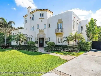 130 Brazilian Ave 23M Exquisite Mediterranean Revival Estate in Palm Beach 1