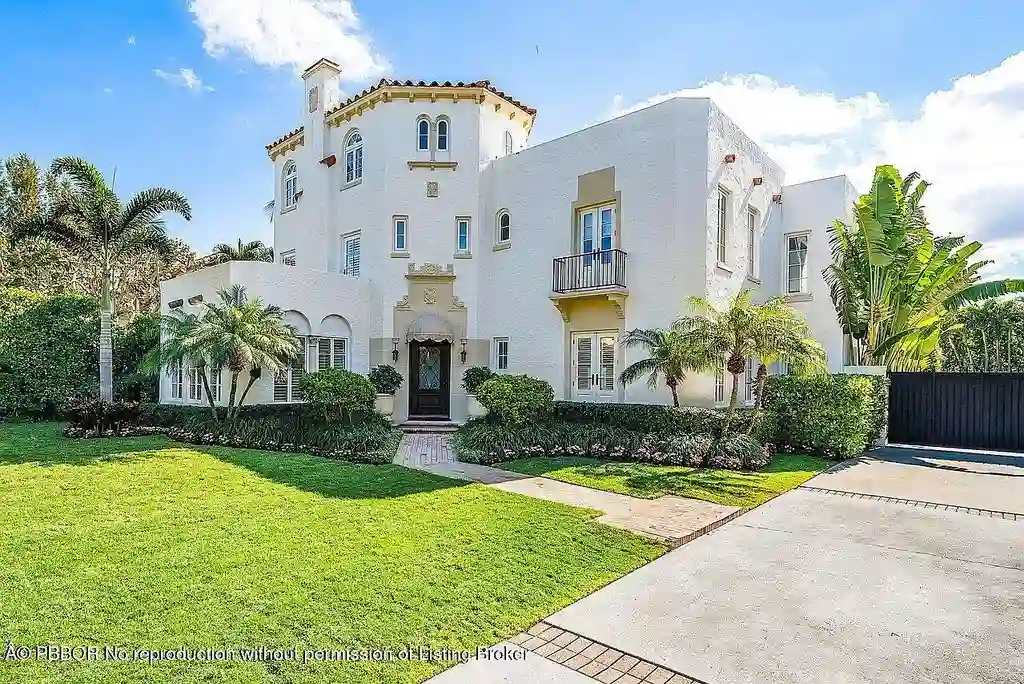 130 Brazilian Ave 23M Exquisite Mediterranean Revival Estate in Palm Beach 1