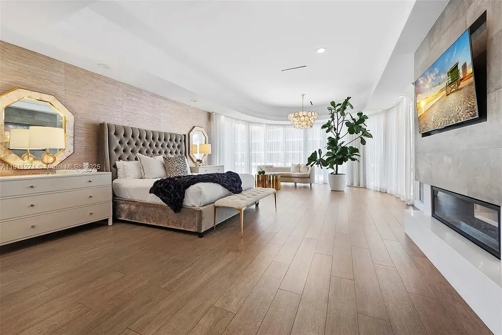 Front view of 1319 Seminole Dr Fort Lauderdale home for sale, showcasing modern waterfront architecture and private driveway.