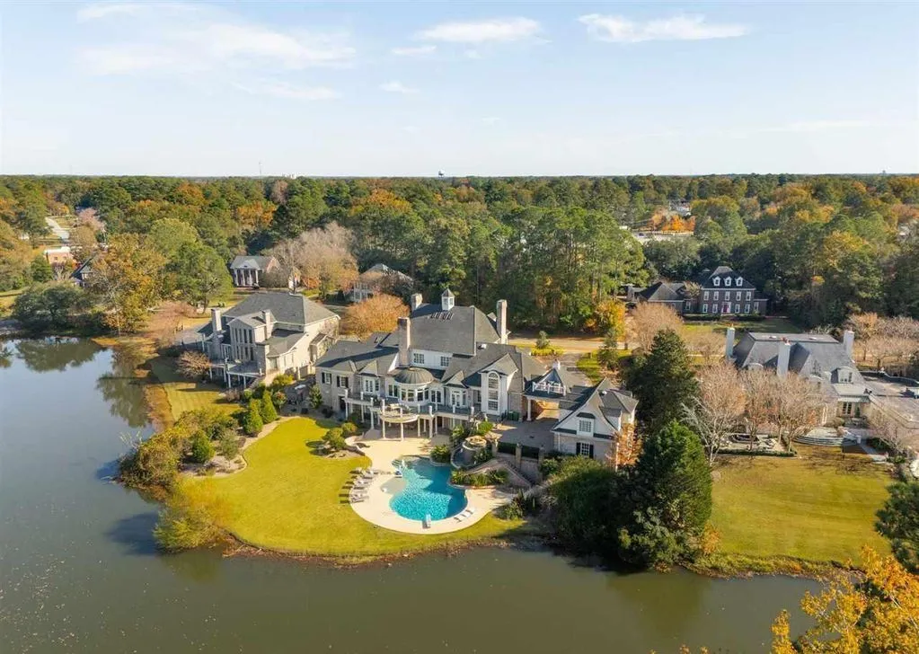 1335 Lazar Pl Tour the Jaw Dropping 5.5 Million South Carolina Architectural Marvel by Derrick Owens 25