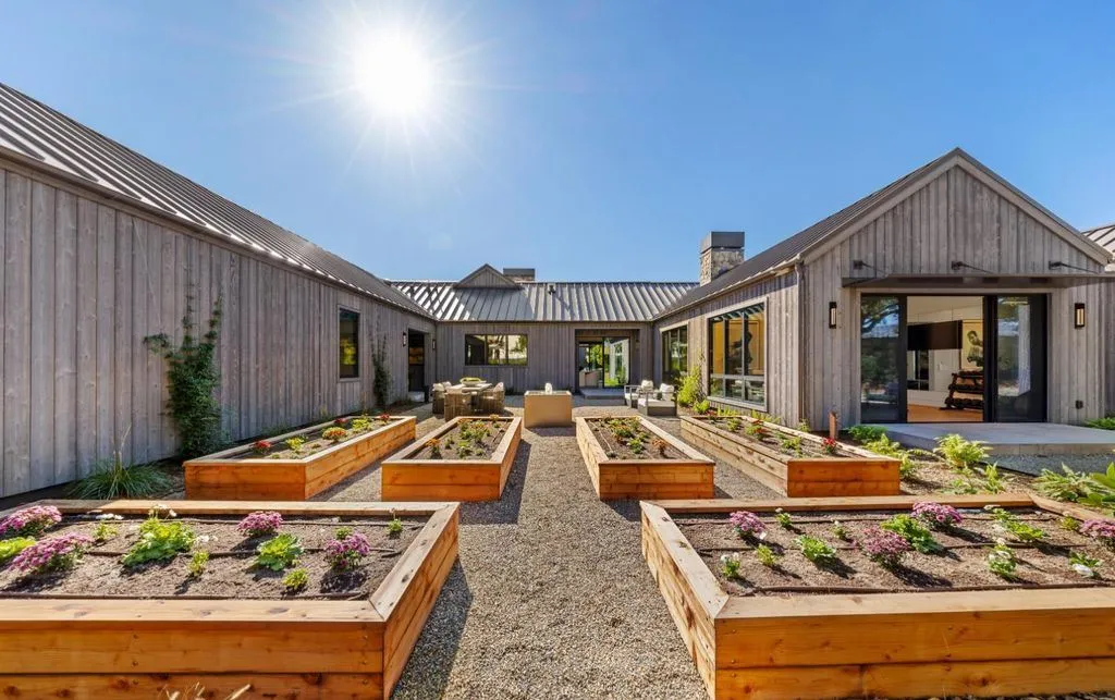 1590 McKinley Road Breathtaking Contemporary Napa Valley Compound Transforming Modern Wine Country Living 17