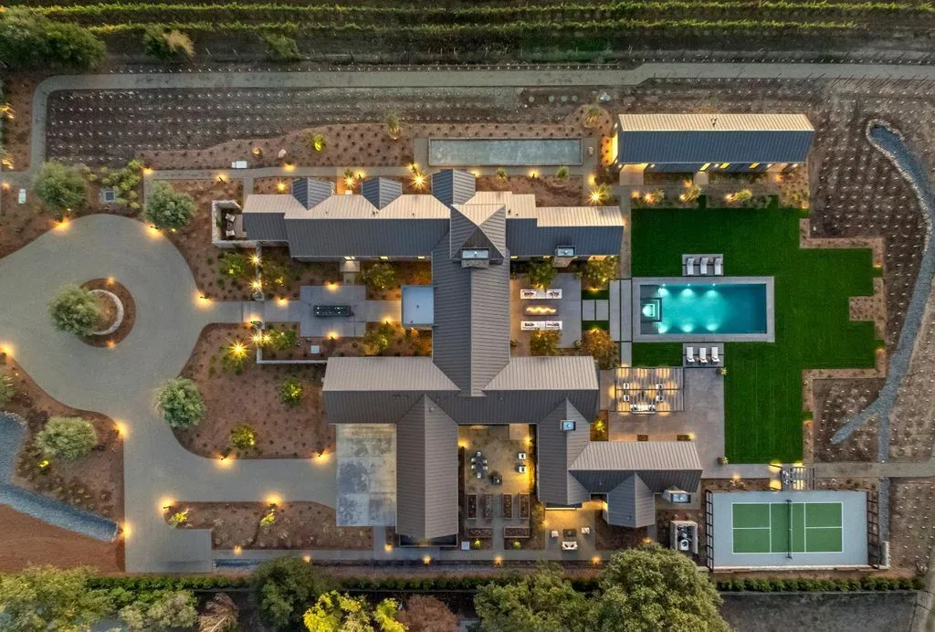 1590 McKinley Road Breathtaking Contemporary Napa Valley Compound Transforming Modern Wine Country Living 28