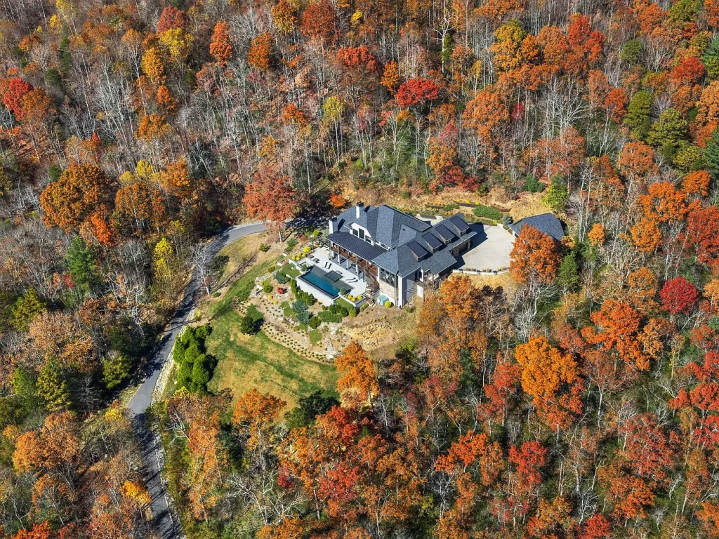 17 Wild Wind Trl Jaw Dropping Industrial Chic Estate with Elevated Resort Style Living in North Carolina 30