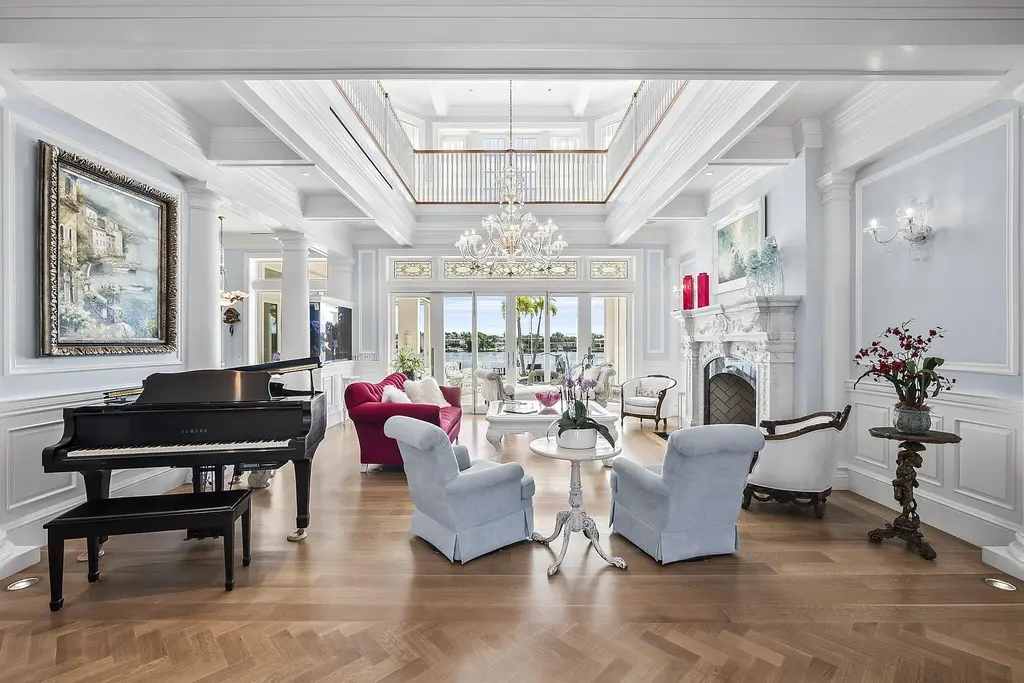 Anglesea Estate at 17667 SE Federal Highway, Jupiter FL, Luxury waterfront home with heated pool, private dock, and elevated Intracoastal views